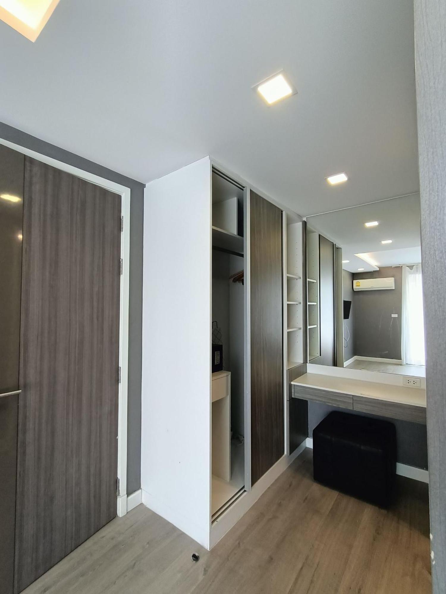 18 Residence Бангкок Экстерьер фото
