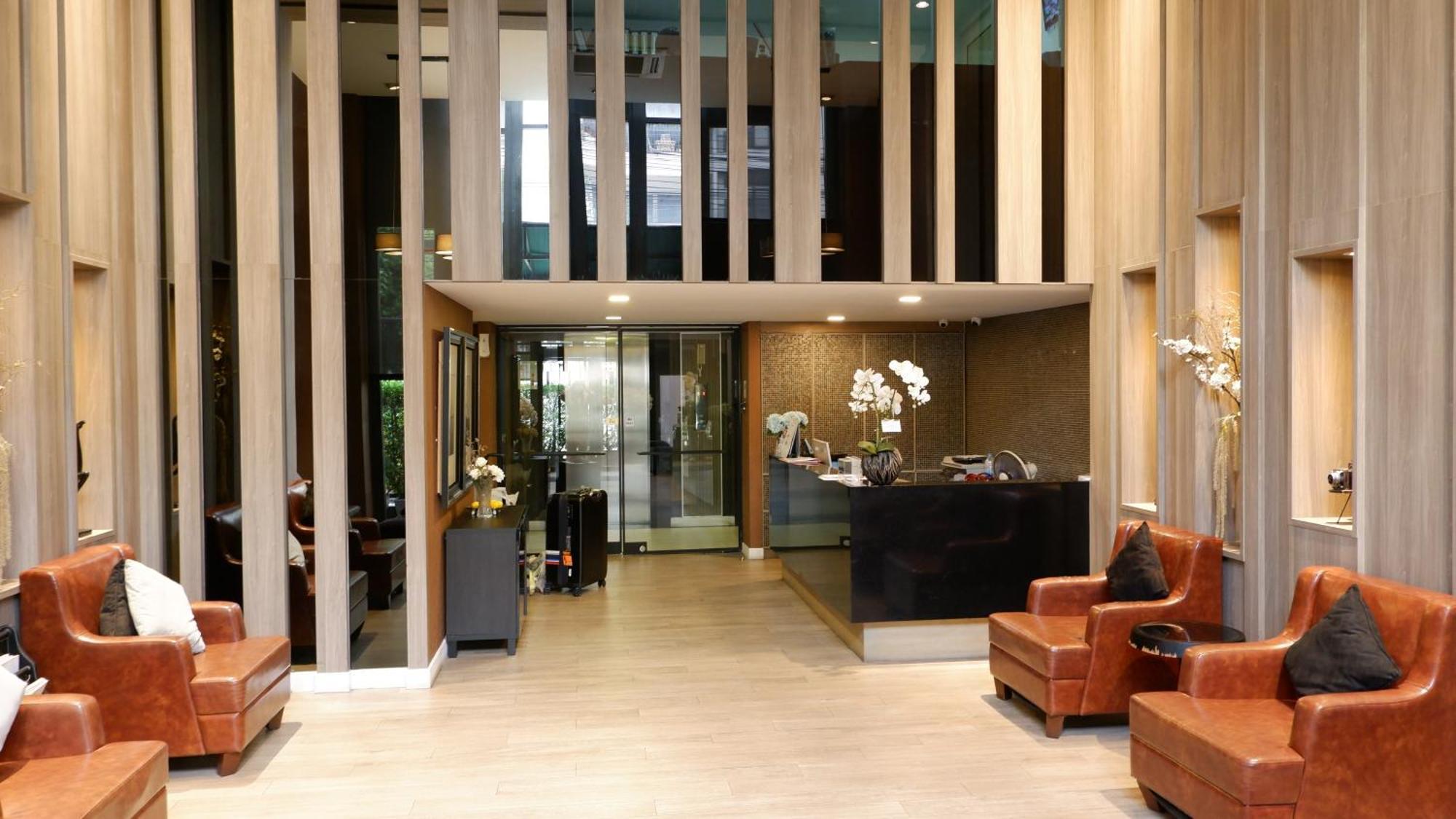 18 Residence Бангкок Экстерьер фото